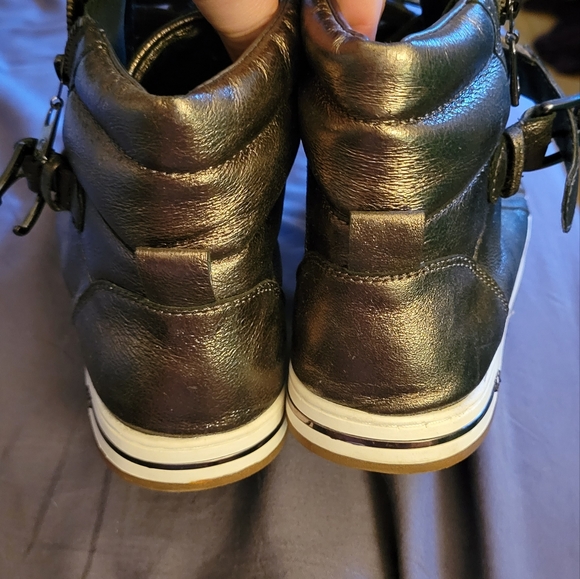 Michael KorsWomen's Metallic Michael Glam Studded - Picture 3 of 5